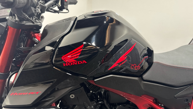 (23MY) Honda CB750 Hornet